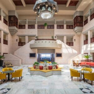 Mövenpick Nabatean Castle Hotel 2